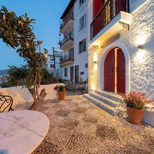 reddoors-suites.aegeanhotels.net/
