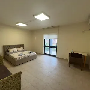 Bed & Breakfast Istanbul, Tirana